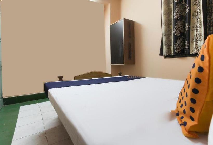 Hotel Spot On 67094 Sri Lakshmicomforts