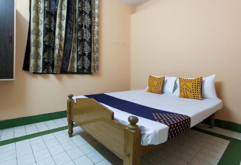 Hotel Spot On 67094 Sri Lakshmicomforts