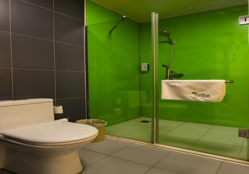 فندق Vatica Bozhou City Railway Station