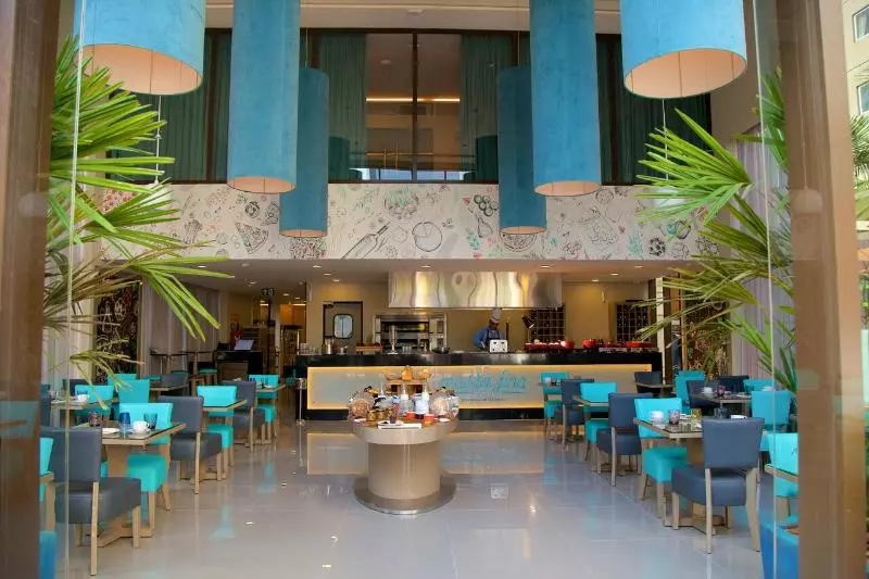 Hotelli Vila Gale Paulista