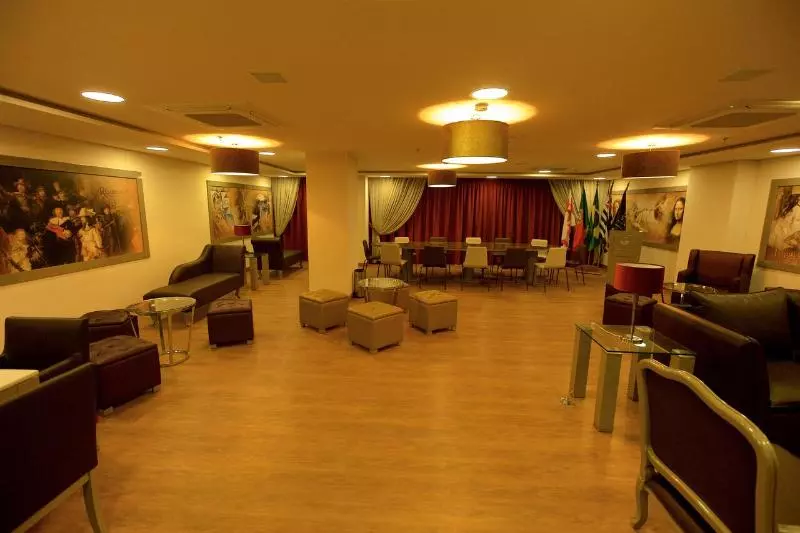 Hotelli Vila Gale Paulista