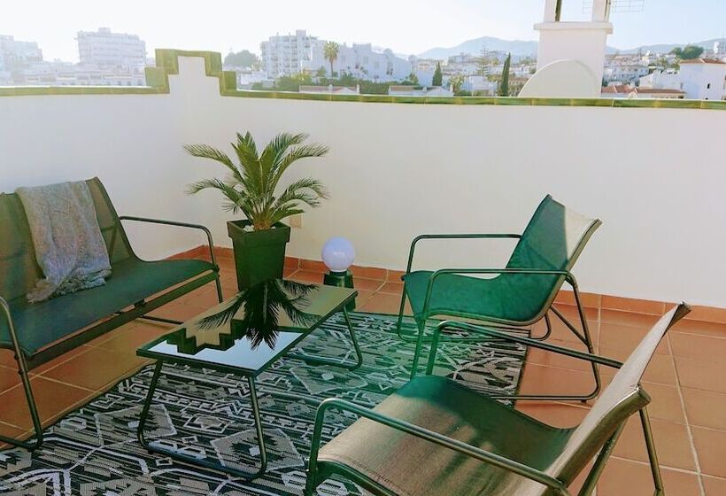 پانسیون Carmen Rooms Boutique B&b By The Sea