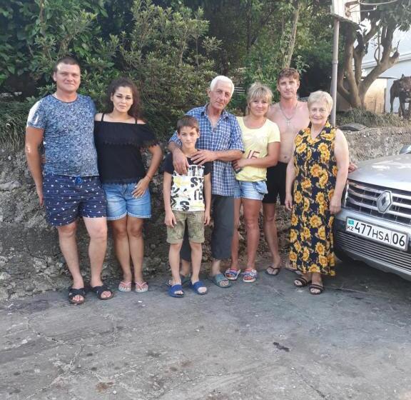 پانسیون Nika's Guest House