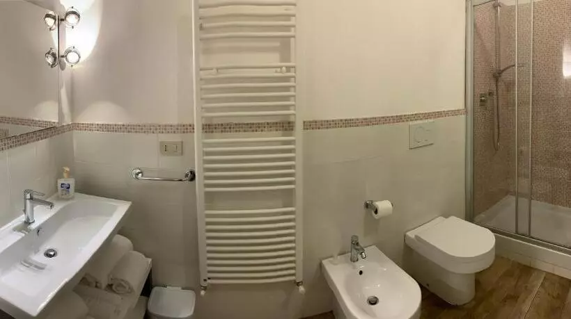 پانسیون Poggio Del Sole Guest House