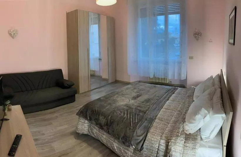 پانسیون Poggio Del Sole Guest House