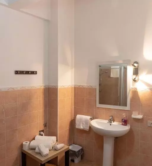 پانسیون Poggio Del Sole Guest House