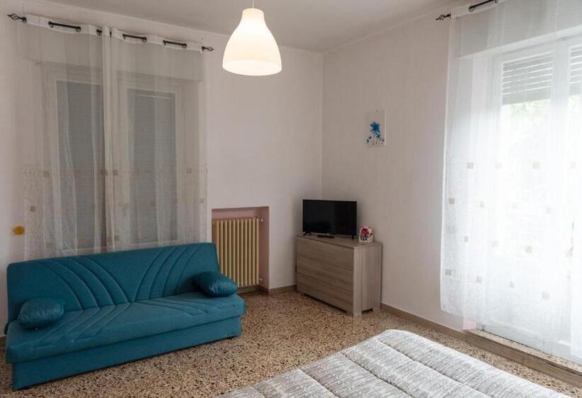 پانسیون Poggio Del Sole Guest House