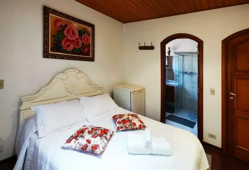 پانسیون Pousada Casa Dos Sonhos