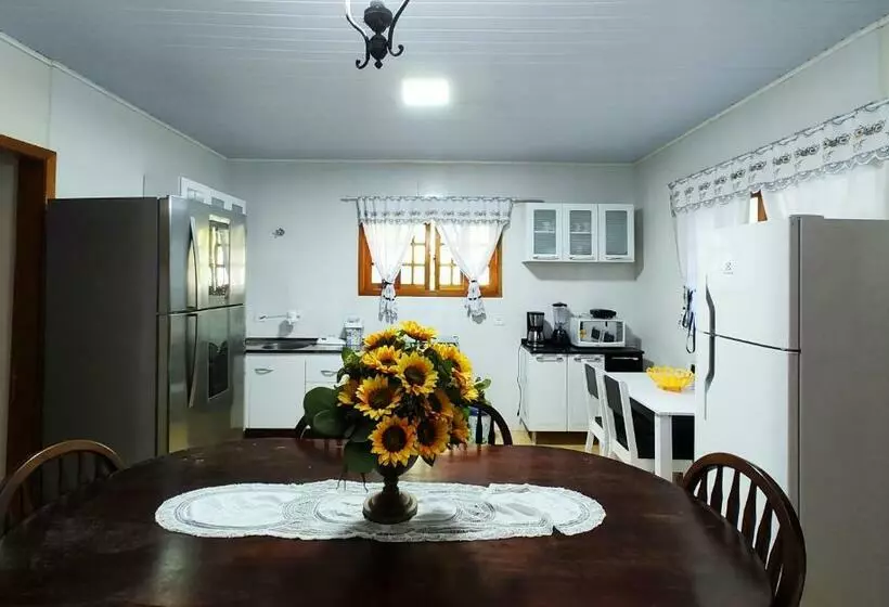 پانسیون Pousada Casa Dos Sonhos