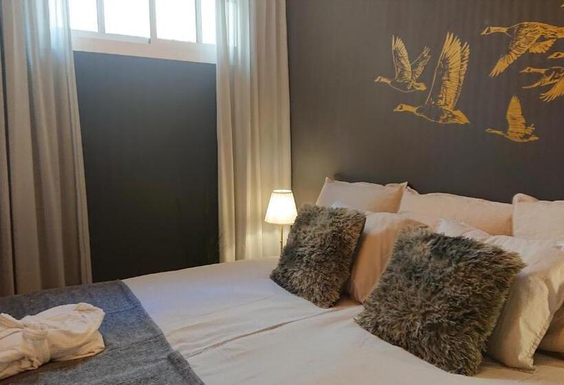 پانسیون Carmen Rooms Boutique B&b By The Sea