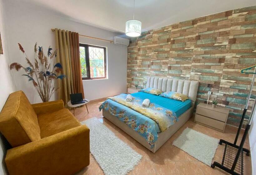 The Hood   Shkodra Backpackers Hostel