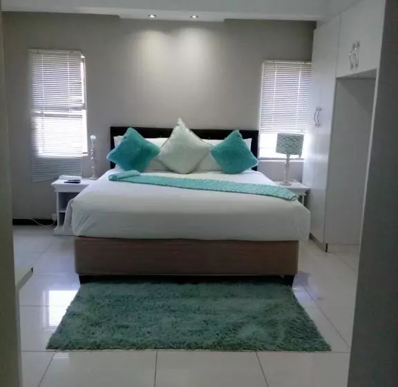 Aamiaismajoitus (B&B) Shoes Guest House 2