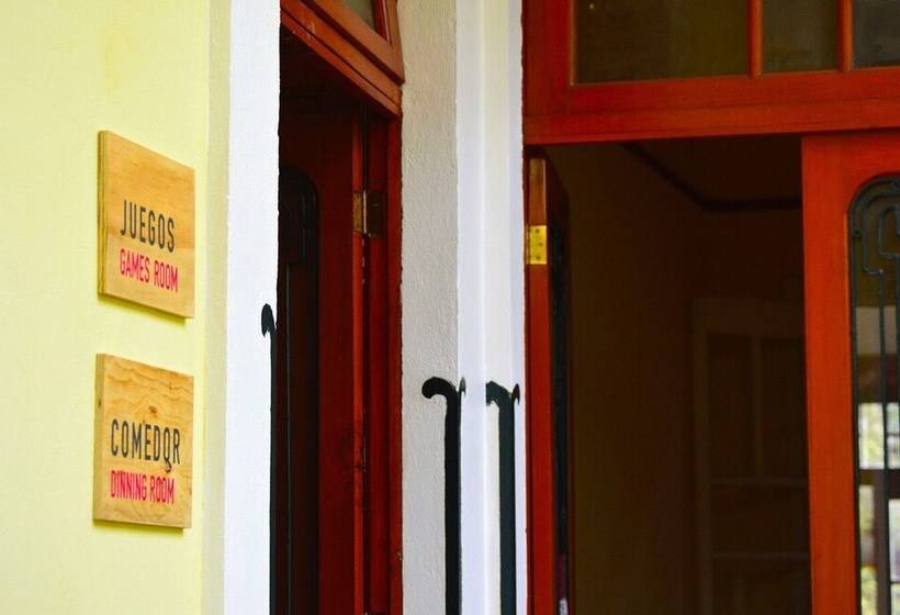 Casa María Hostal Hostel