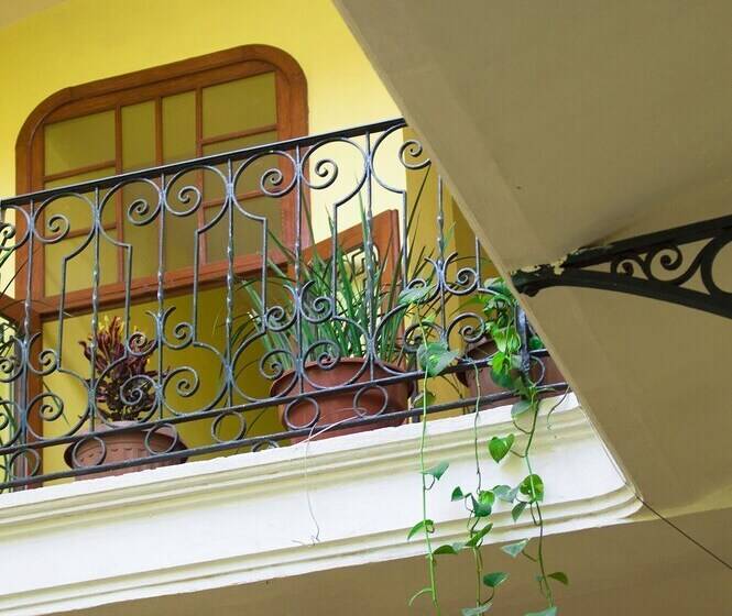 Casa María Hostal Hostel