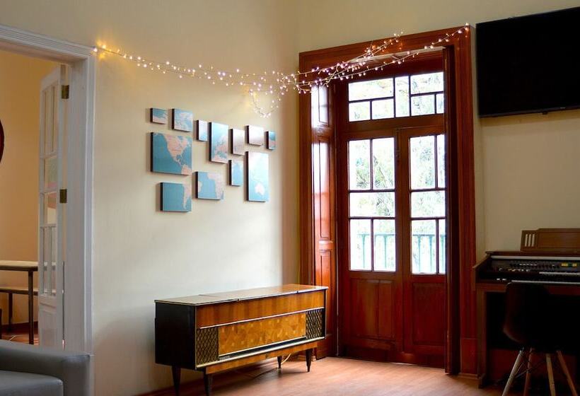 Casa María Hostal Hostel