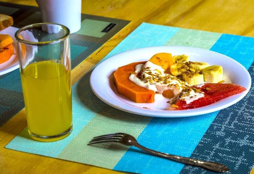 Casa María Hostal Hostel