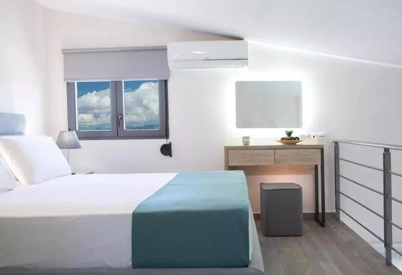 هتل Kn Ionian Suites