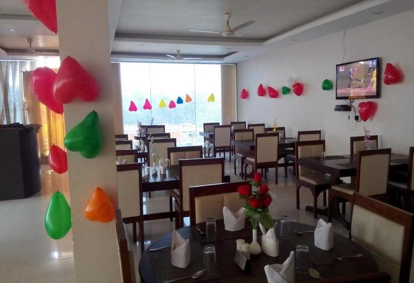 Отель Vaibhav Highway Inn