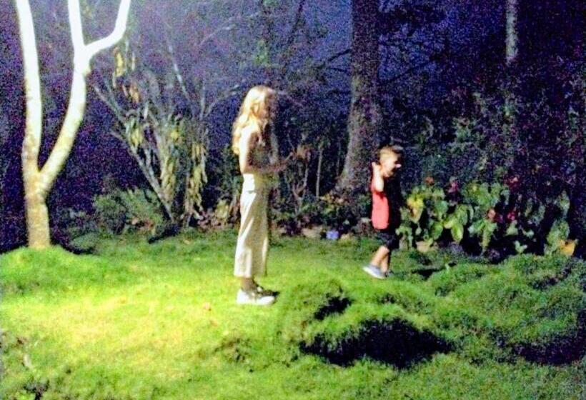 Herberge New Mount Villa