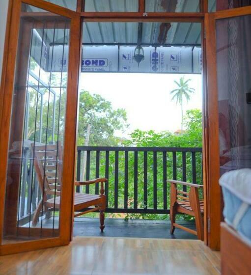 膳宿费 Blooming Holiday Resort