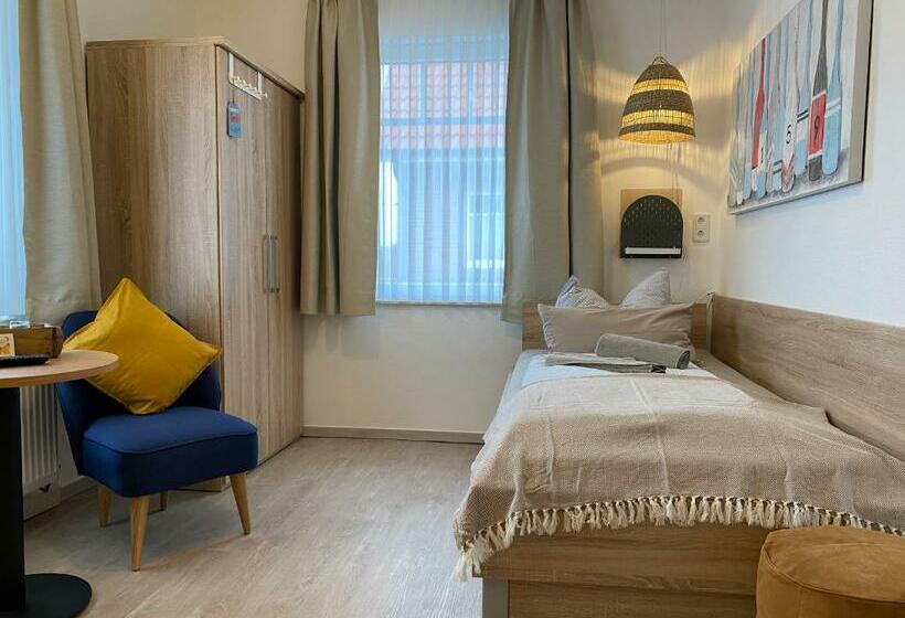 膳宿费 Strandbude Borkum