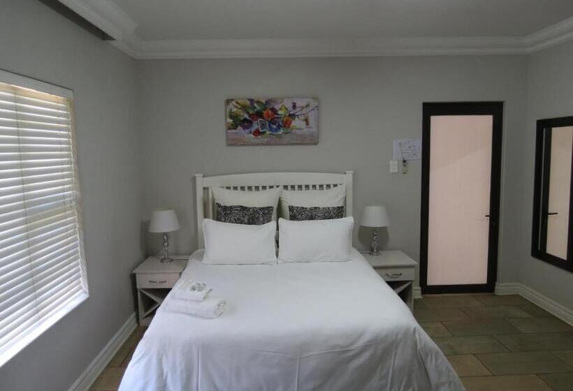 ペンション Olden Rose Place