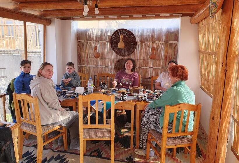 مبيت وإفطار Khiva Abdulla Guest House