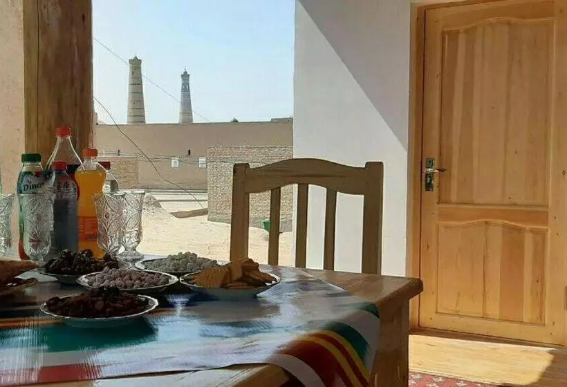 ベッドアンドブレックファースト Khiva Abdulla Guest House