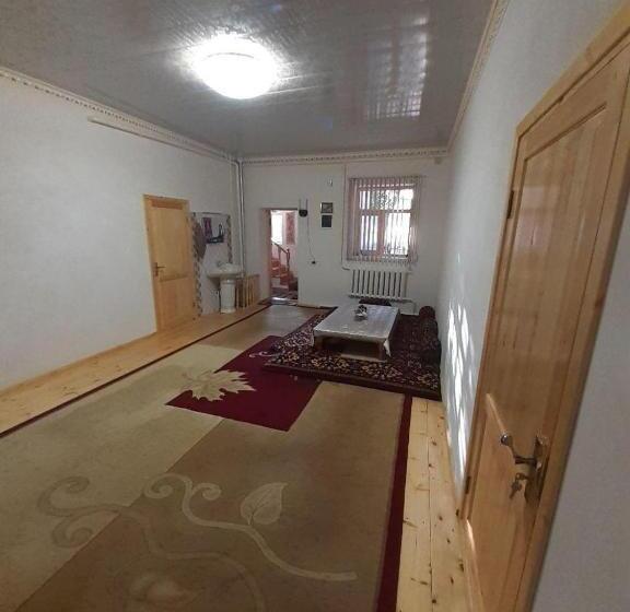 مبيت وإفطار Khiva Abdulla Guest House