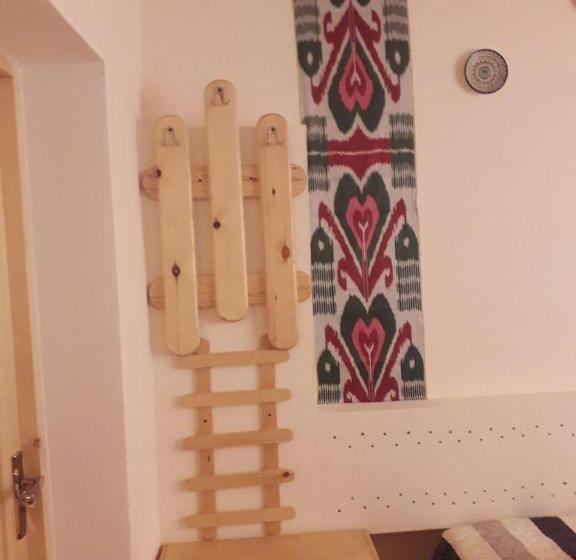 مبيت وإفطار Khiva Abdulla Guest House