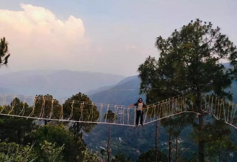 Hotelli Snowdrop Eco Resort