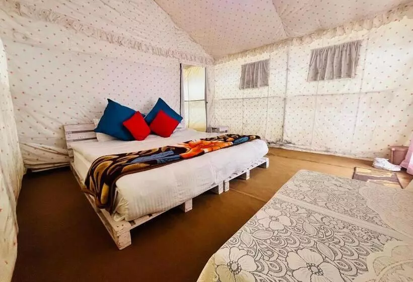 Hotelli Snowdrop Eco Resort