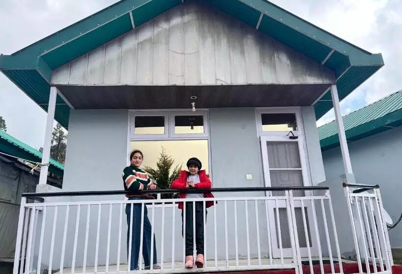 Hotelli Snowdrop Eco Resort