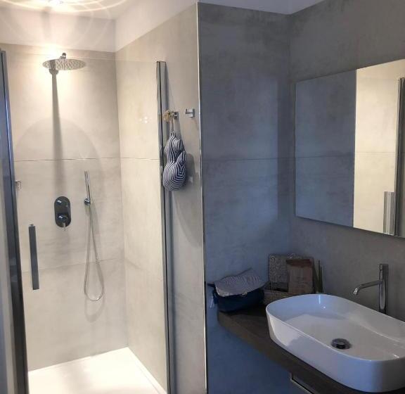 פנסיון Laura E Christian   Rooms