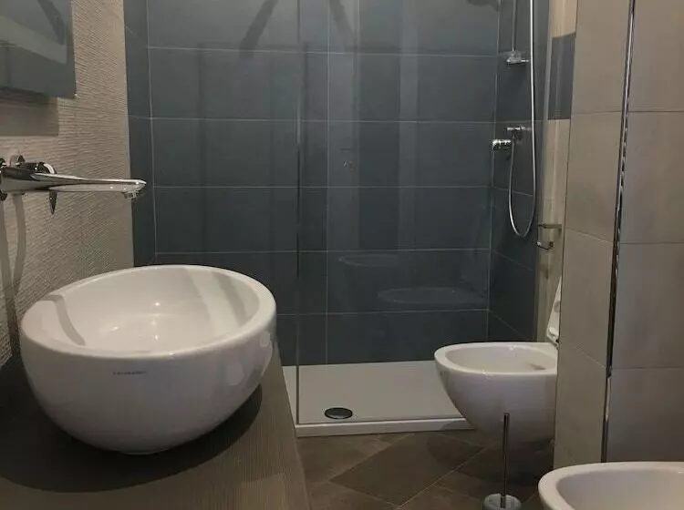 پانسیون Le Divine Di Via Olivieri   Reception Via Xxv Aprile 5