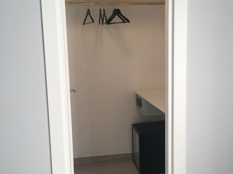 Пансион Le Divine Di Via Olivieri   Reception Via Xxv Aprile 5