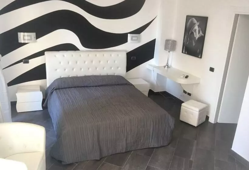 پانسیون Le Divine Di Via Olivieri   Reception Via Xxv Aprile 5