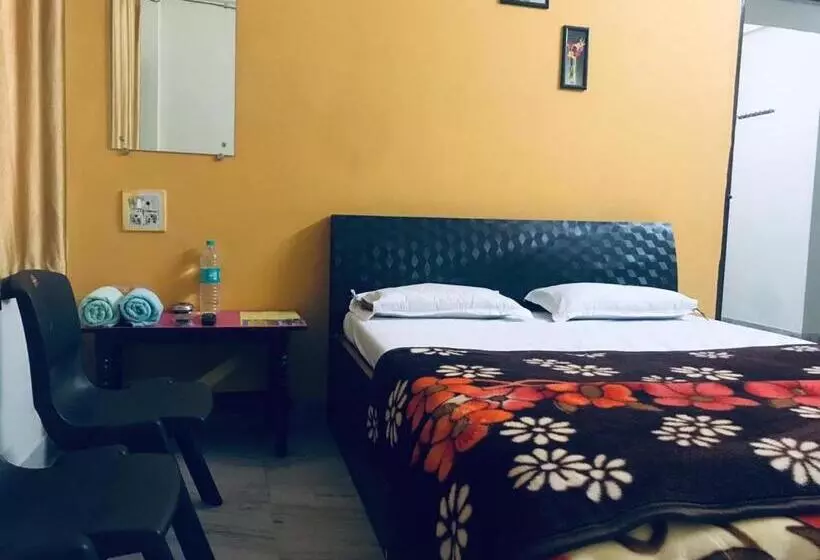ペンション Mango Guest House
