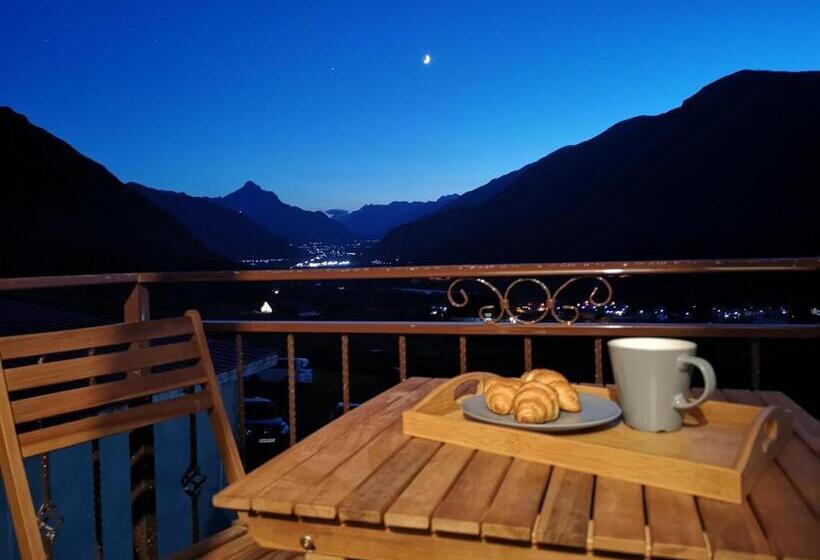 هاستل Nikolo Inn