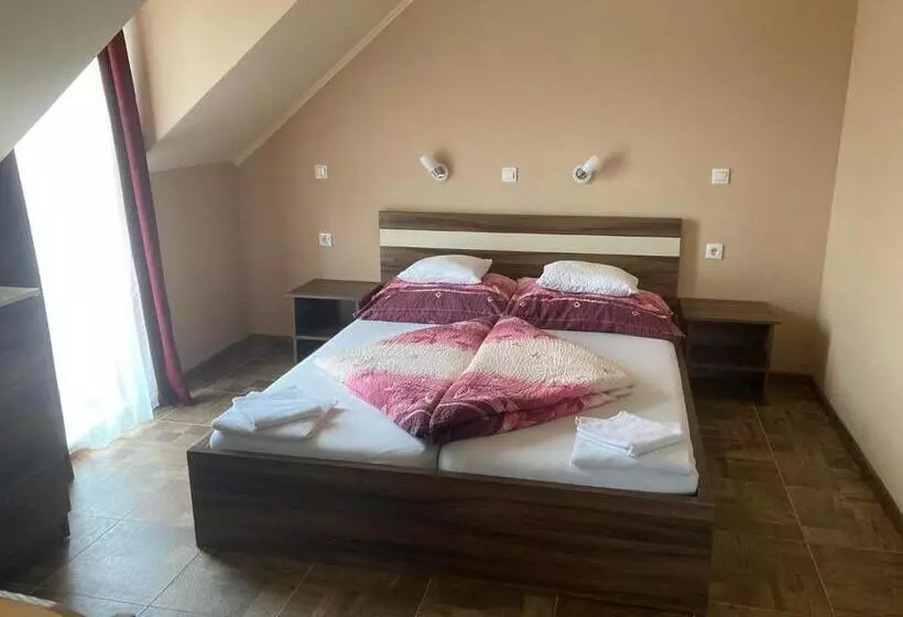 تختخواب و صبحانه Borostyán Panzió Balatonfüred
