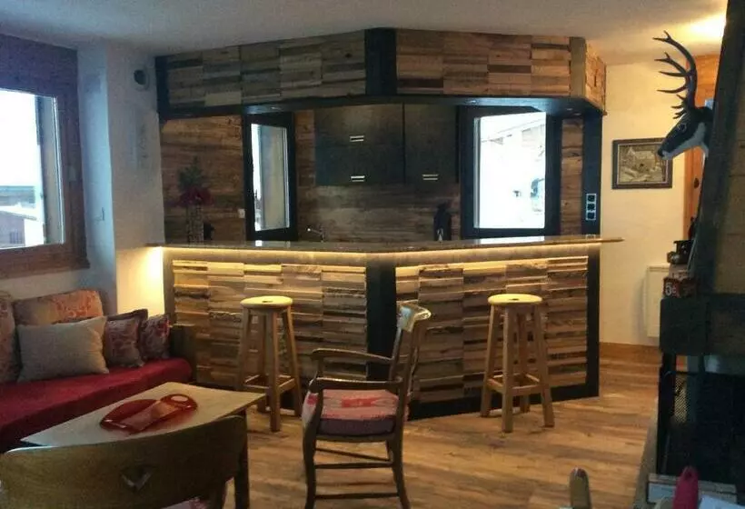 Chalets De Julie