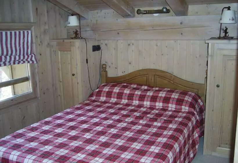 Chalets De Julie