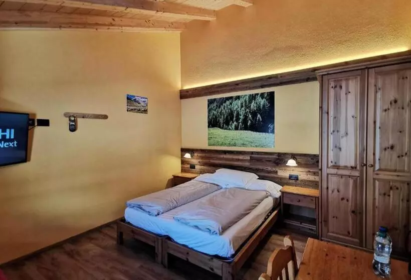 هتل Agriturismo La Poina