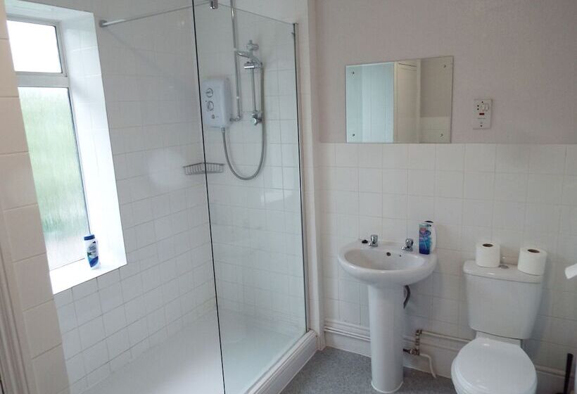 Отель Brookside Lodge