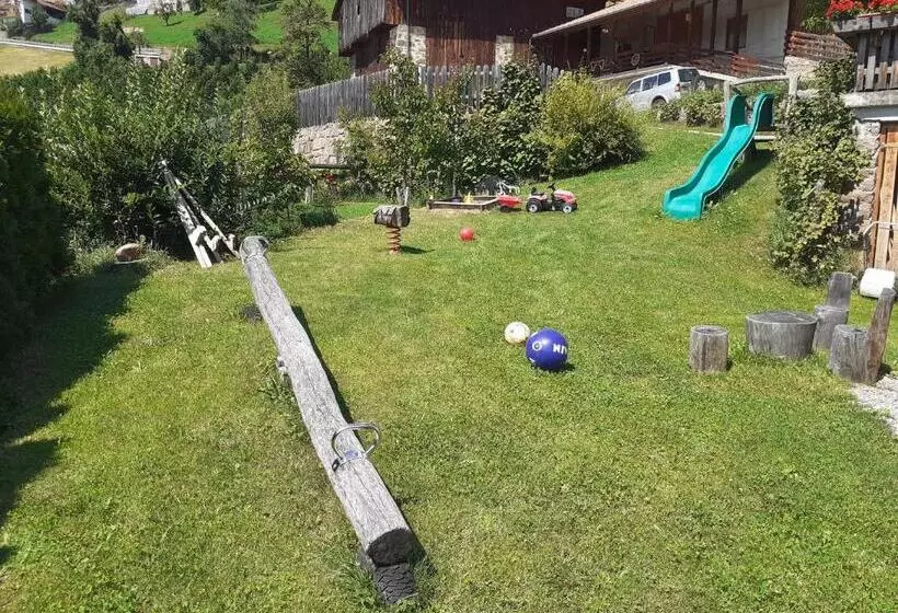ホテル Ferienbauernhof Masunerhof
