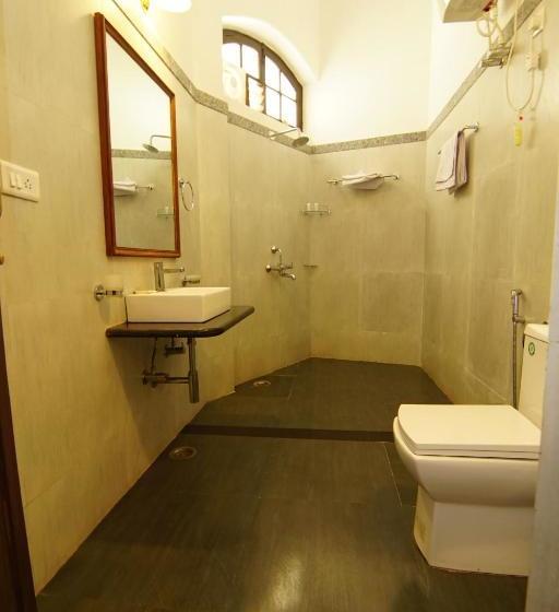 בית מלון כפרי Mpt Amaltas