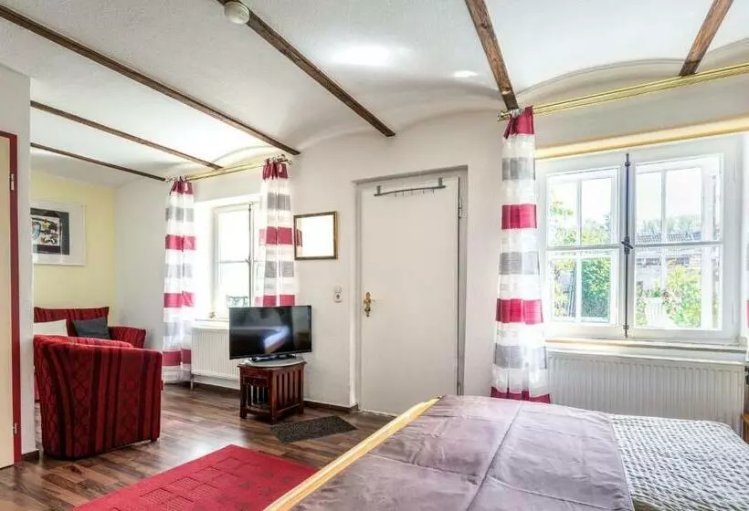 Hotelli Schloß Destille