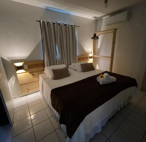 پانسیون Pousada Aratu