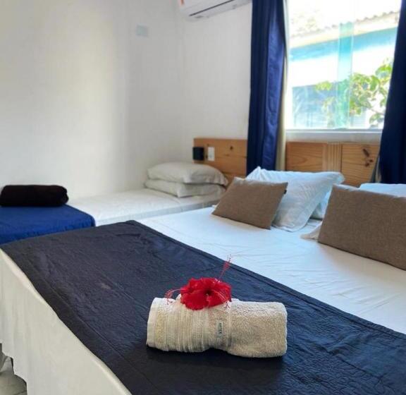 پانسیون Pousada Aratu