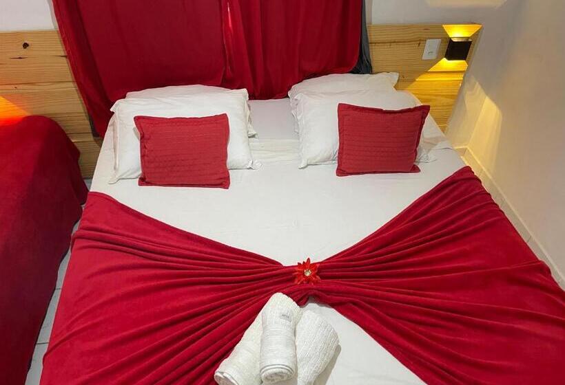 پانسیون Pousada Aratu